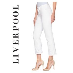 LIVERPOOL Crop Flare Hannah Jeans Embroidered Eyelet Raw Hem Pants Stretch 8 29